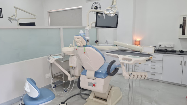 Slider image (6) Glow Skin & Dental Clinic